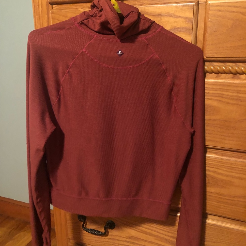 Gleeson turtleneck crop running top